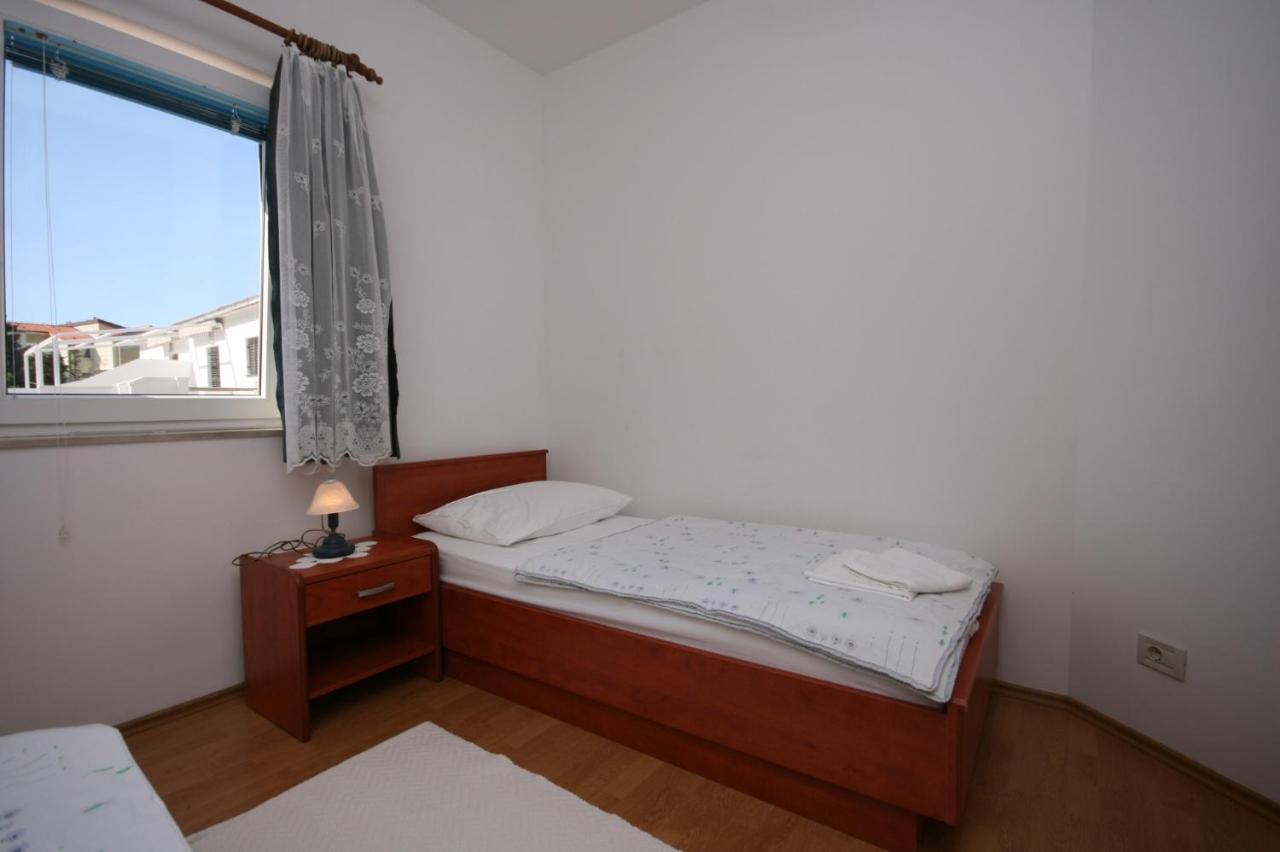 Apartment Stara Novalja 6301B Екстер'єр фото
